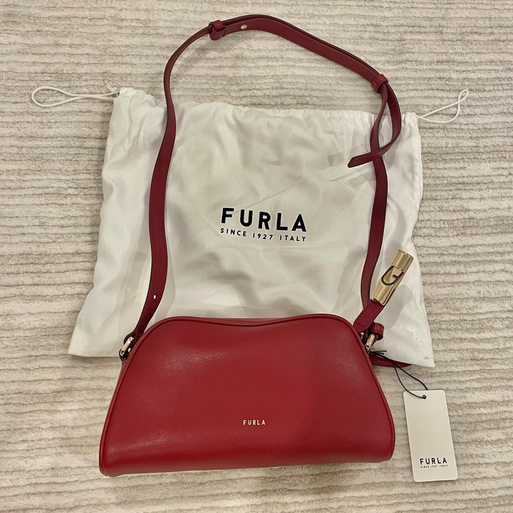 Furla Burgundy Leather Shoulder Bag